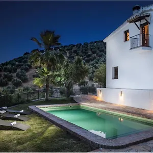 Casa rural Cortijo La Fe, Montefrío